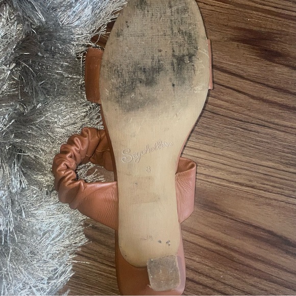 Wms Sz 8 SEYCHELLES LEEWARD HEELS IN COGNAC - Picture 4 of 5